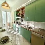 Colors Of 2 Bedrooms, Near Center, Near Bus Stop Διαμέρισμα *