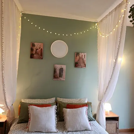 Appartamento Colors Of 2 Bedrooms, Near Center, Near Bus Stop *
